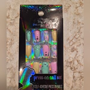 NEW Disney Princess Press-On Nail Set - Pink, Green, Gold